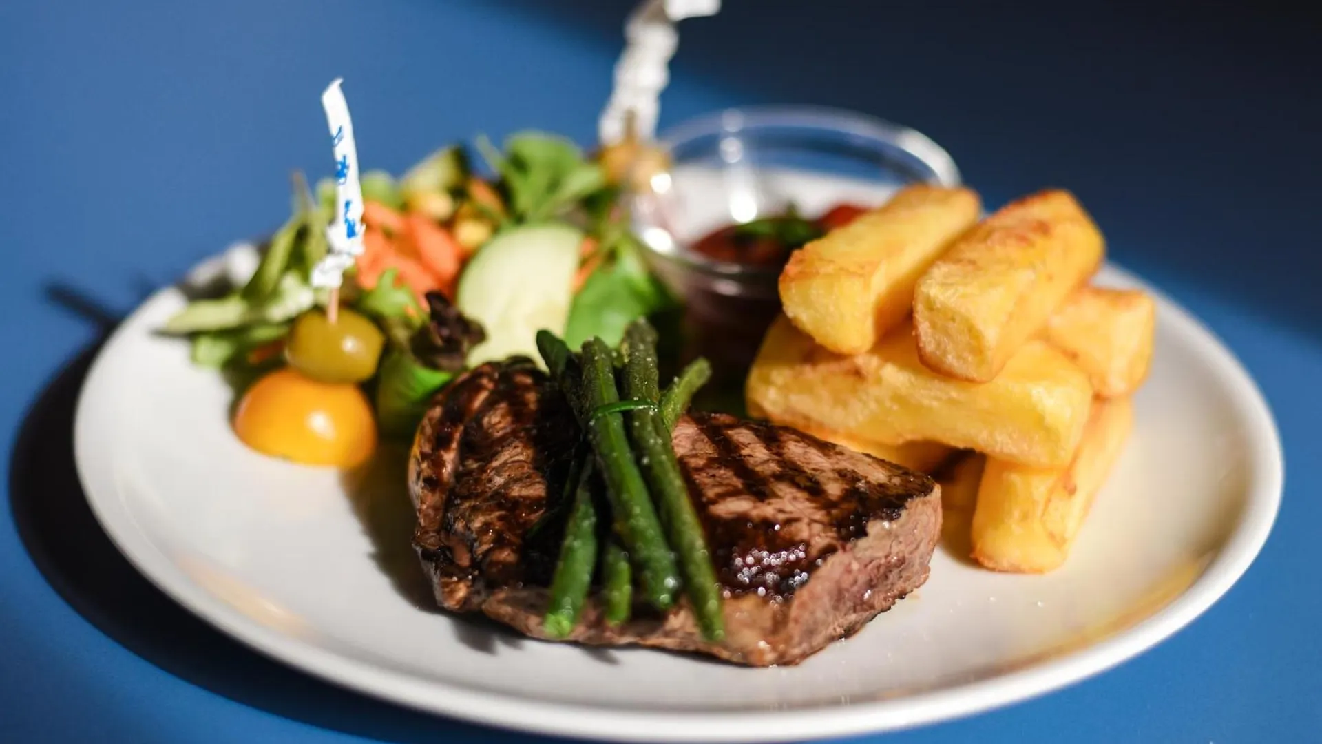 מילאנו Babila Hostel & Bistrot