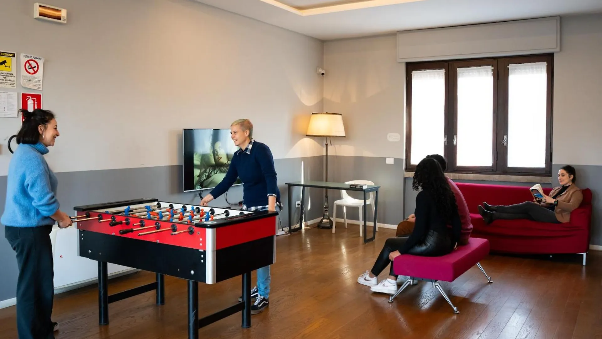Babila Hostel & Bistrot Milan 0*,